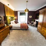 Skeldale House: 'all Creatures' Luxury In Yorkshire Dales 4*