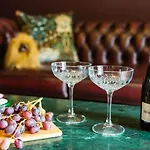 Skeldale House: 'all Creatures' Luxury In Yorkshire Dales 4* Askrigg