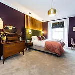 Aparthotel Skeldale House: 'all Creatures' Luxury In Yorkshire Dales Askrigg