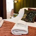 Skeldale House 'all Creatures Great & Small' Luxury & In Askrigg, Yorkshire Dales 4* Askrigg