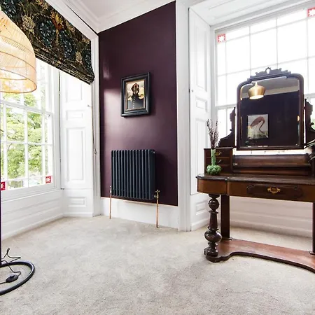 Aparthotel Skeldale House: 'all Creatures' Luxury In Yorkshire Dales Askrigg