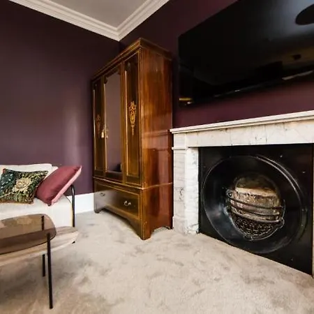 Skeldale House 'all Creatures Great & Small' Luxury & In Askrigg, Yorkshire Dales