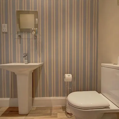 Aparthotel Skeldale House 'all Creatures Great & Small' Luxury & In Askrigg, Yorkshire Dales 4*