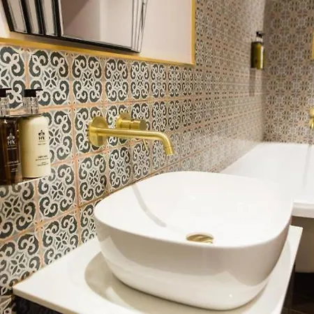 Skeldale House 'all Creatures Great & Small' Luxury & In Askrigg, Yorkshire Dales Hotel apartamentowy Askrigg