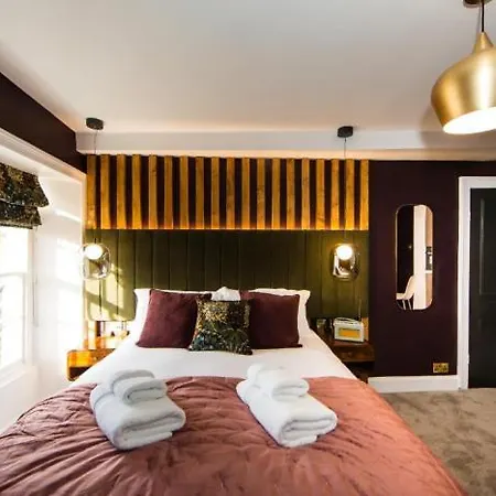 Skeldale House 'all Creatures Great & Small' Luxury & In Askrigg, Yorkshire Dales Askrigg