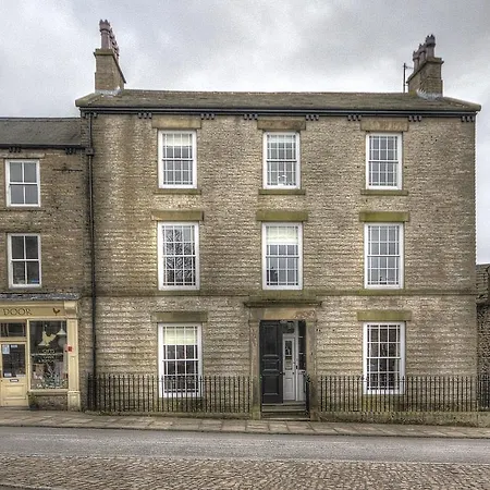 Skeldale House 'all Creatures Great & Small' By Maison Parfaite - Luxury & In Askrigg, Yorkshire Dales Askrigg